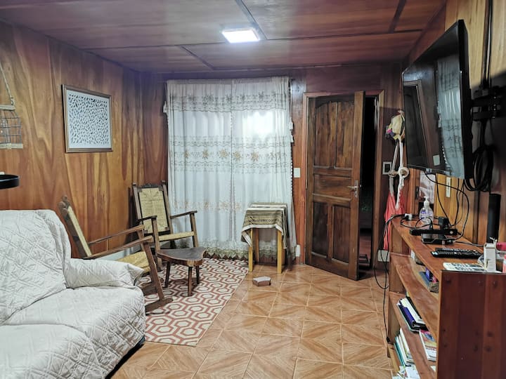 Casa De Campo En Garay - Paraguay