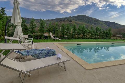 Villa Cristina modern farmhouse with Private Pool