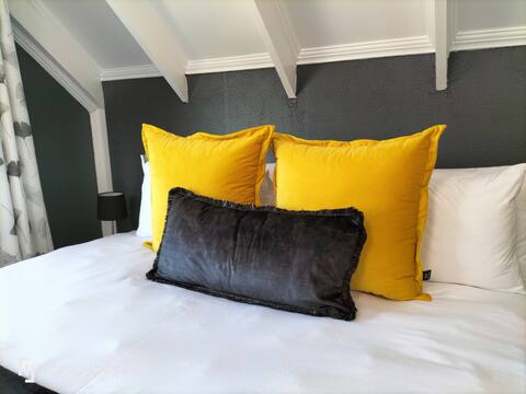 Rozenhof Guest Cottages Lemon