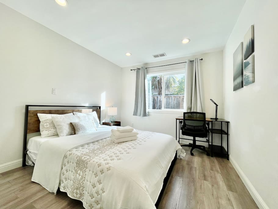 Airbnb Cozy safety 2B1B private unit Fremont