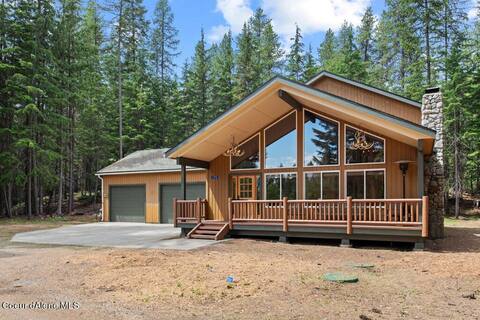 Private Kalispel Bay Getaway
