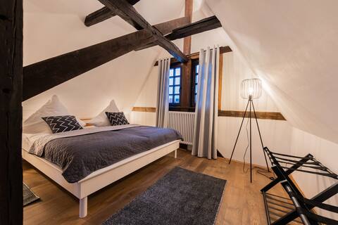 Extraordinary stay at the defensive tower