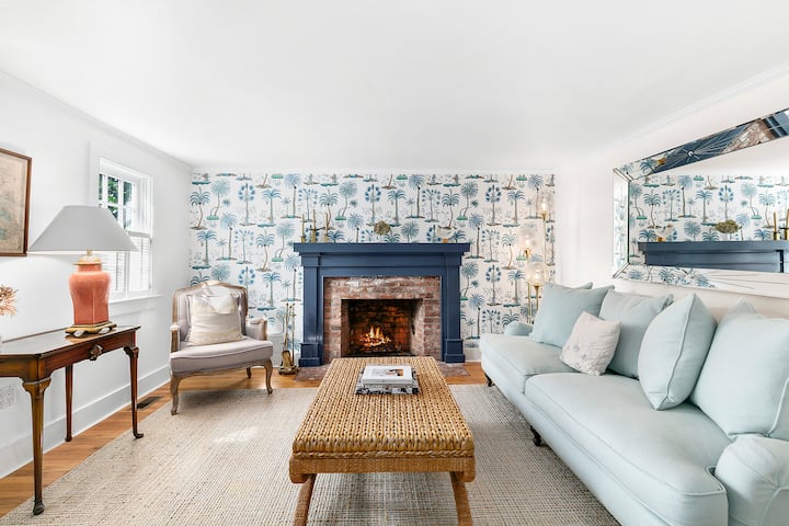 Chic Sag Harbor Farmhouse - Wölffer Estate Vineyard, Sagaponack
