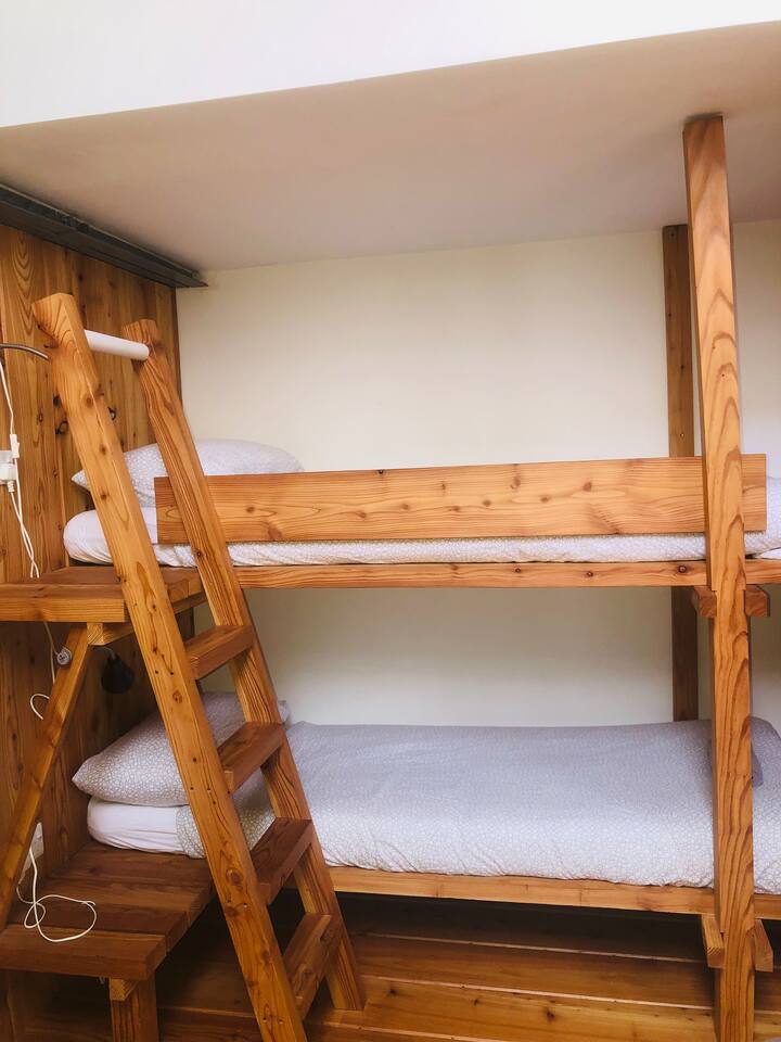 Vestry Apartment: Bunk bed