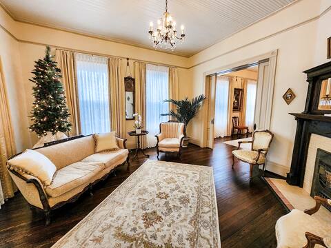 Private Room #4 at The Woodall House