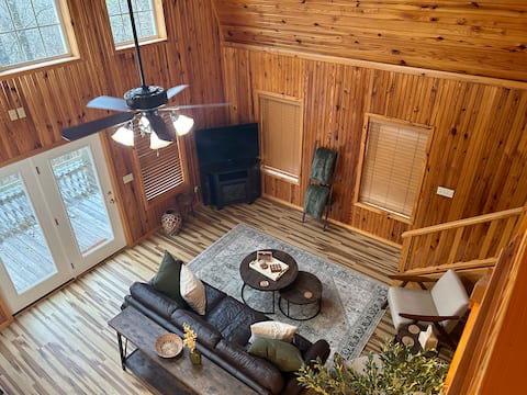 Eureka Springs Blue Barn House