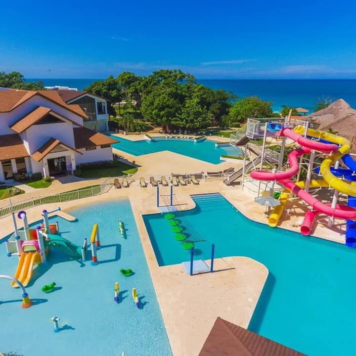 private-villa-in-ocean-front-gated-community-sosua-houses-for-rent-in