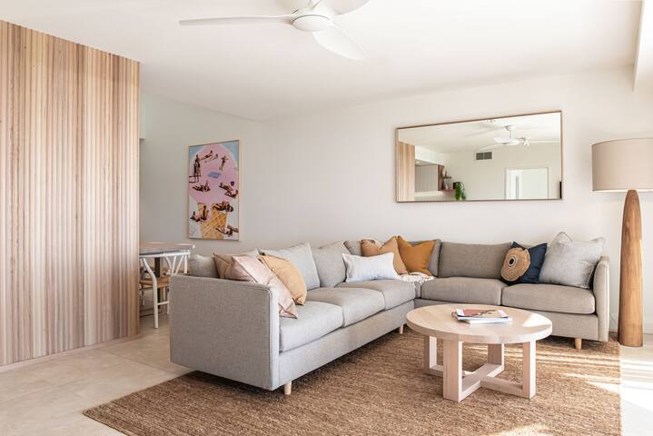 Noosa Crest Penthouse 37: Private Rooftop Pool gallery image 4