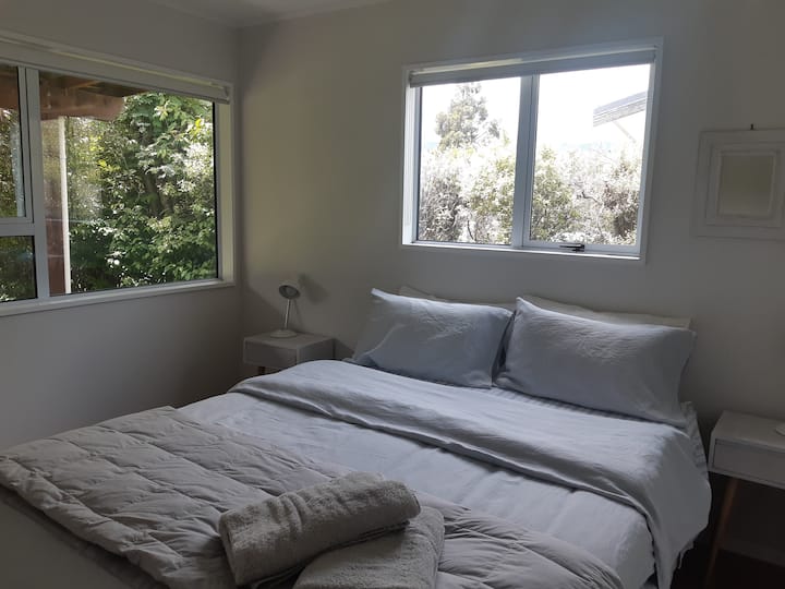 Chambre 2 avec lit Queen Size