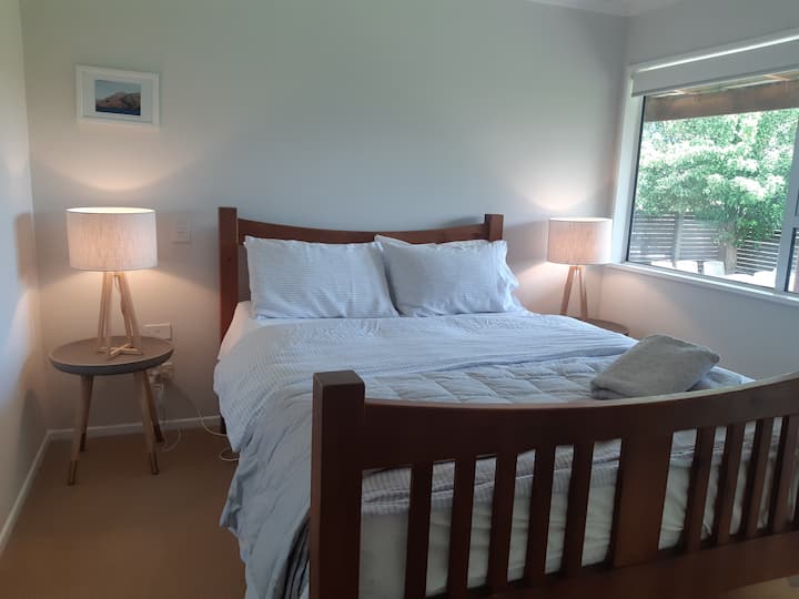 Chambre 1 avec lit Queen Size