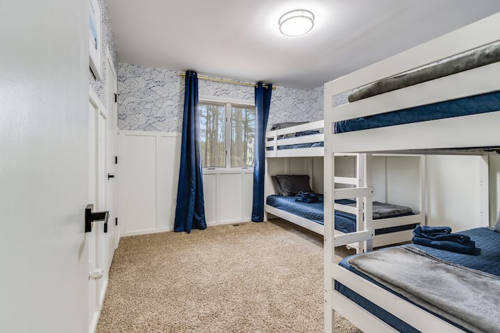 1号卧室（ 2张单人双层床） - 2楼