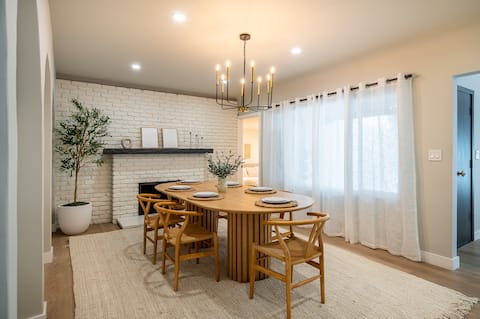 Luxury Los Angeles Retreat By Universal Studios!