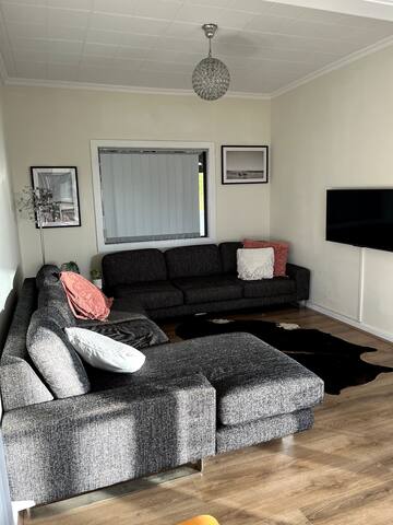 Moore River and Ocean Views House, Guilderton WA gallery image 3