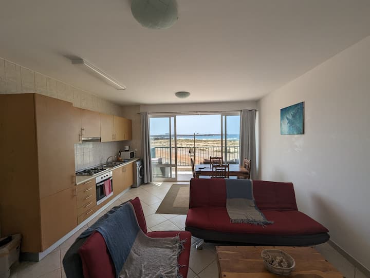 2 Bed Apt/sea Views/air Con/wi-fi. - Cabo Verde