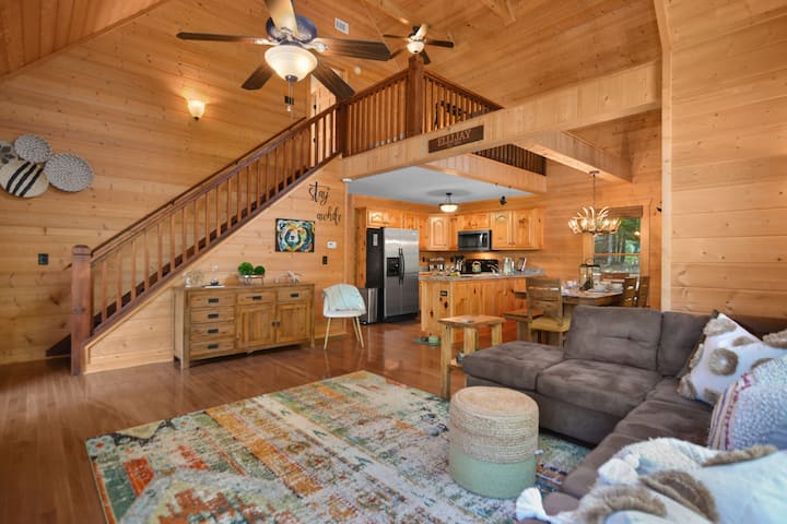 Mountain Views And Starry Skies - Fido Friendly - Ellijay, GA