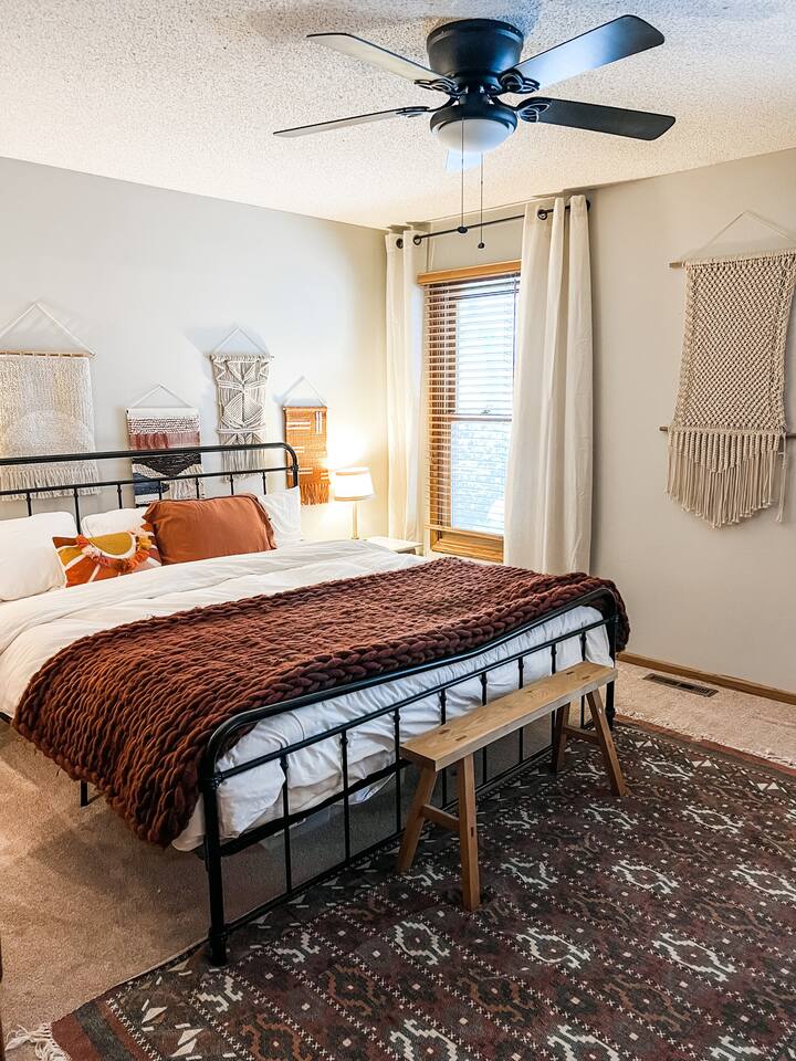 Acogedora y relajante habitación privada. Casas en renta en Maple