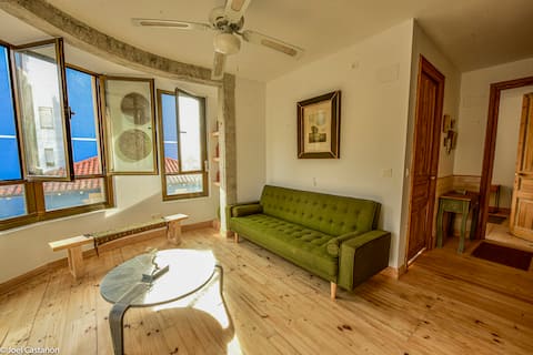 Top Airbnb: Bermeo Vintage Flat. Ideal for couples. in Bermeo