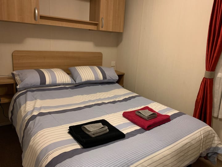 غرفة النوم الرئيسية