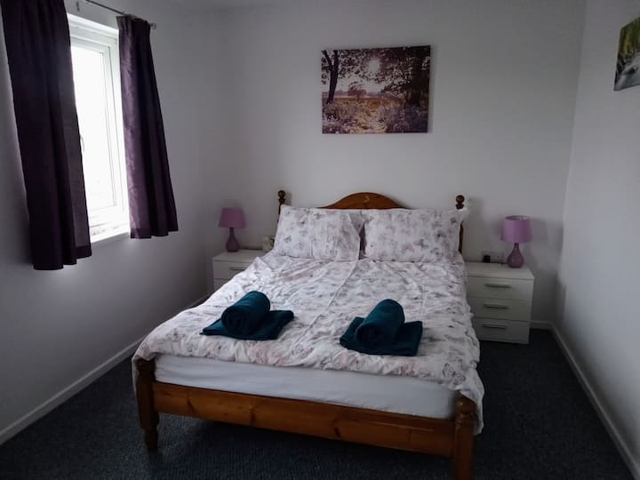 Двойна спалня