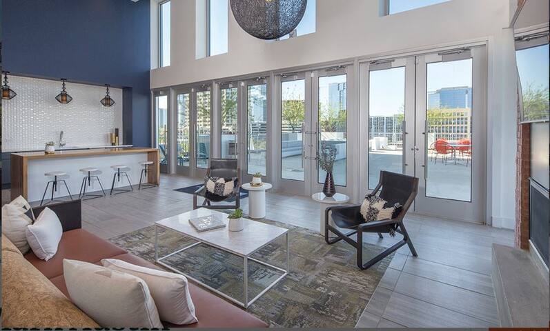 Austin, TX: sleeps 6, 2 Bedroom resort gallery image 2