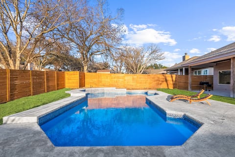 Luxury Residence with an Exclusive Private Pool