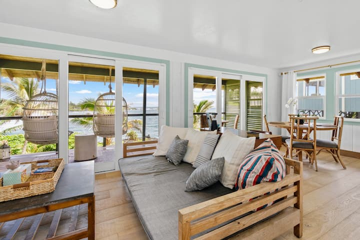 Sebule na sehemu ya ndani ya nyumba ya shambani ya Manini.