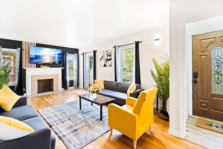 cleveland heights Vacation Rentals,Airbnb,vrbo,university heights Vacation Rentals,university heights short term rentals,cleveland heights  short term rentals