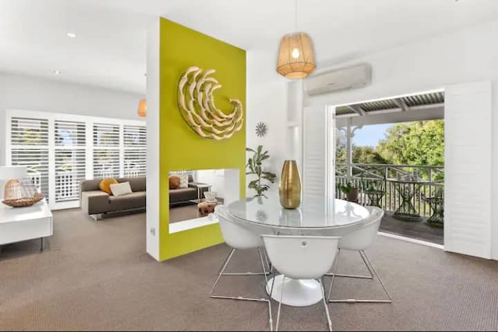 Unit 3 Spring Hill Holiday Units & private jacuzzi