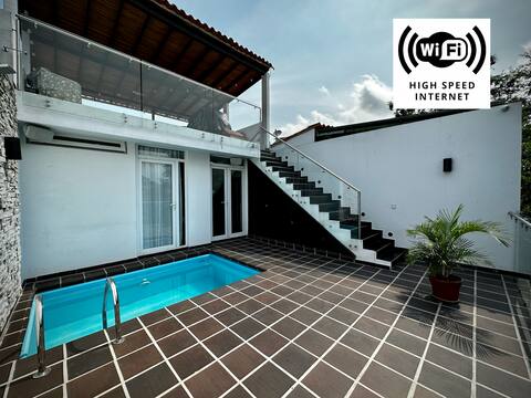 Elegant Retreat: Private Pool and Unique Views