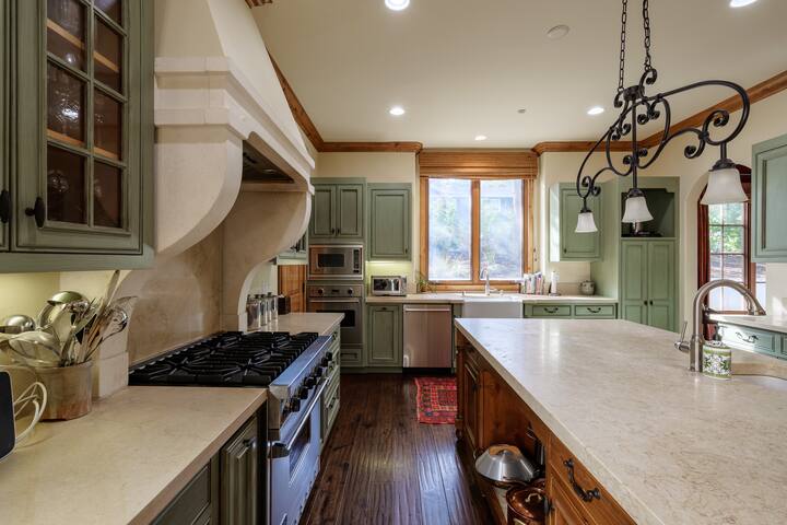 Luxury Home Near Stanford gallery image 3