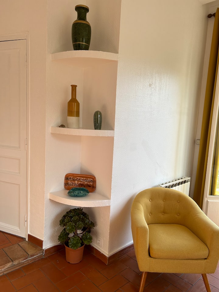 Cosy Appartement Avec Terasse - Saint-Paul-de-Vence