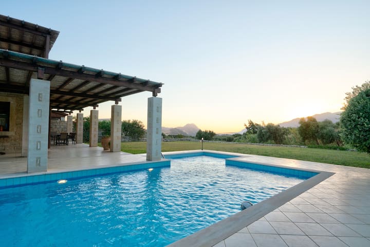 Villa Helios gallery image 5