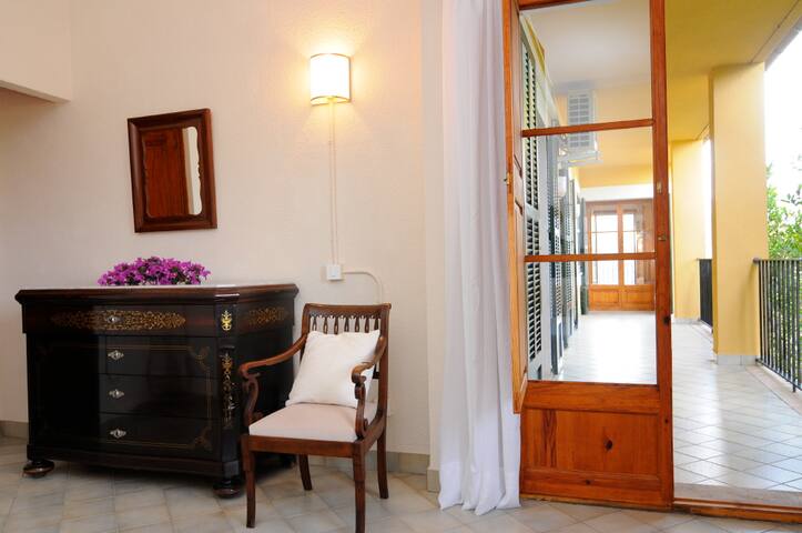 Exclusiva Villa vistas, piscina privada,wifi, ETV gallery image 4