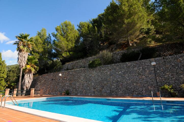 Exclusiva Villa vistas, piscina privada,wifi, ETV gallery image 3