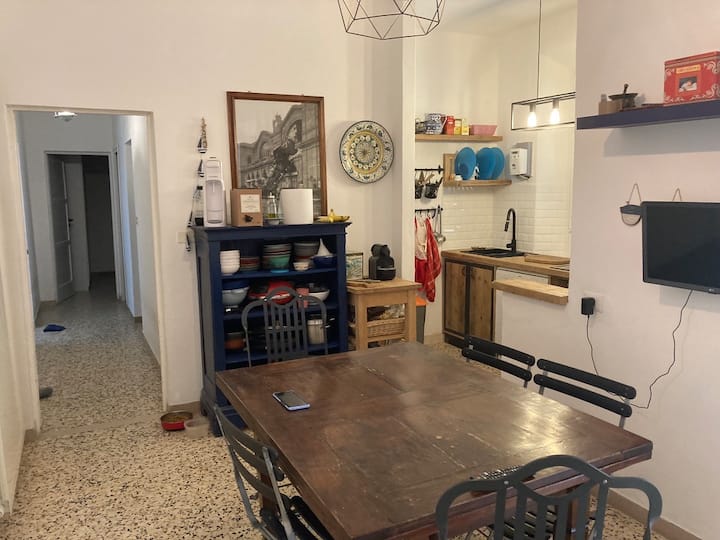 Delightful Newly Renovated Apartment