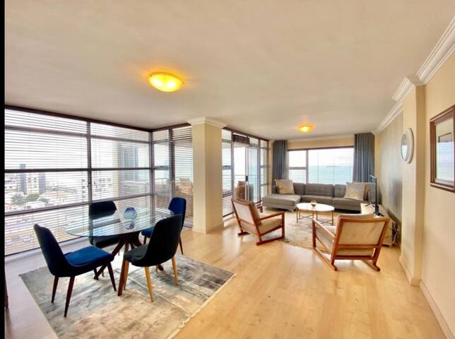 Beach | Mountain | Sunset views gallery image 4