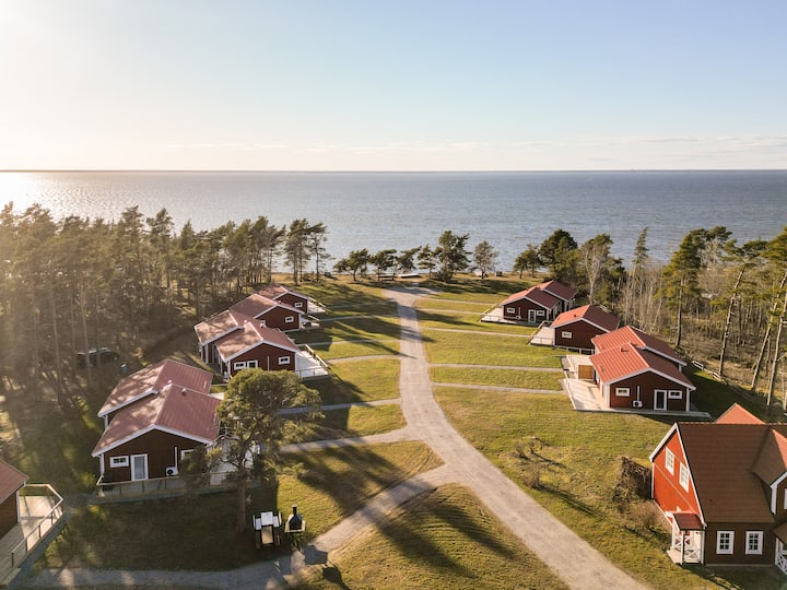 Eget Rymligt Parhus Vid Stranden - Mörbylånga