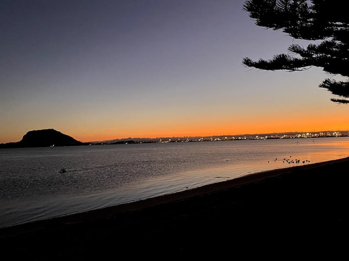 Sunny Family And Spa. Moments From The Water! - Mount Maunganui