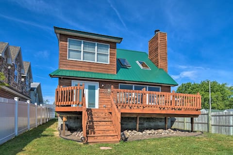 Family-Friendly Cottage on the Lake