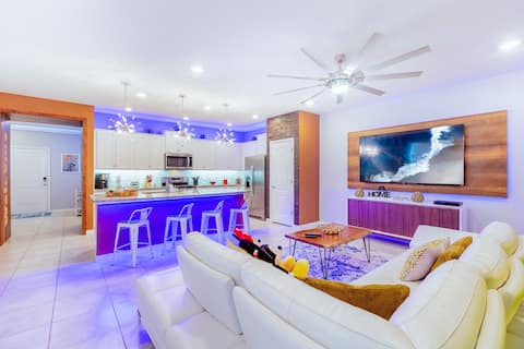Top performing Airbnb: No Airbnb Fees! Pvt Pool/ Game Room/Resort 276301! in Loughman