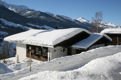 Mountain-view apartment