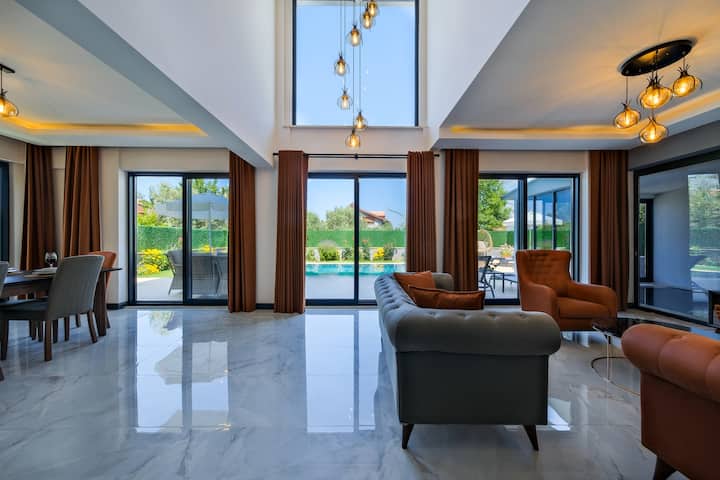 Villa Lotus/ ÖLüdeniz Isıtmalı Kapalı Havuzlu - Ölüdeniz