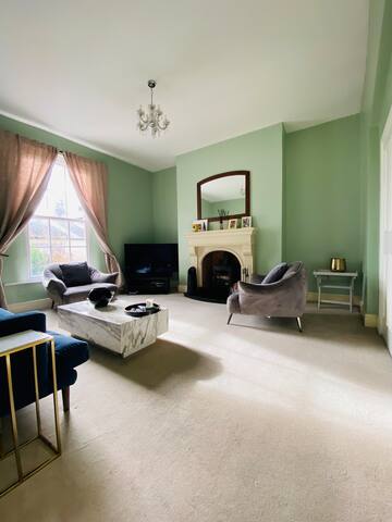 Georgian terrace townhouse, Dublin gallery image 3