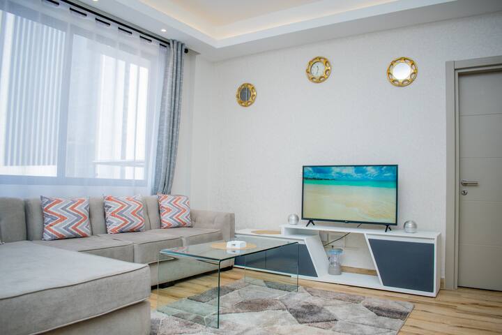 Westlands Gem 1br W/ Rooftop Pool & City Views - Nairobi