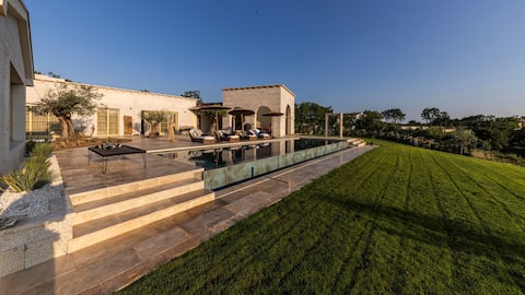 LaMaison retreat