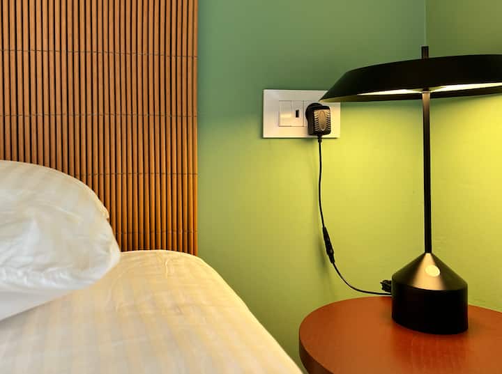 USB როზეტები მეორე საძინებელში