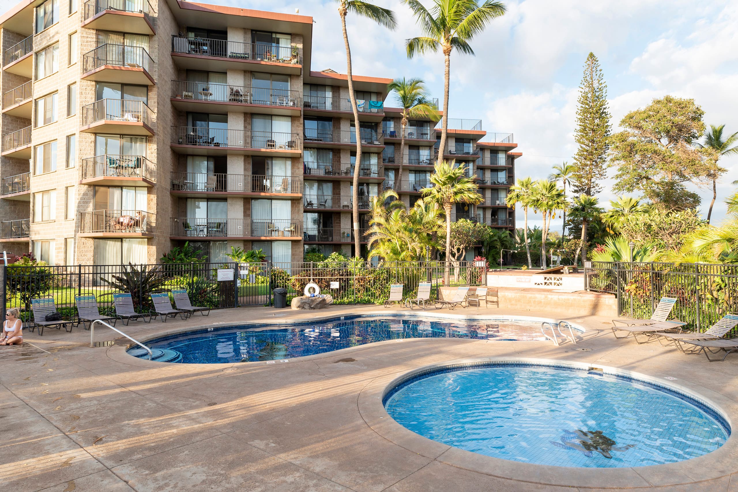 Stunning 2BD/2BA Oceanfront Condo - Image 27
