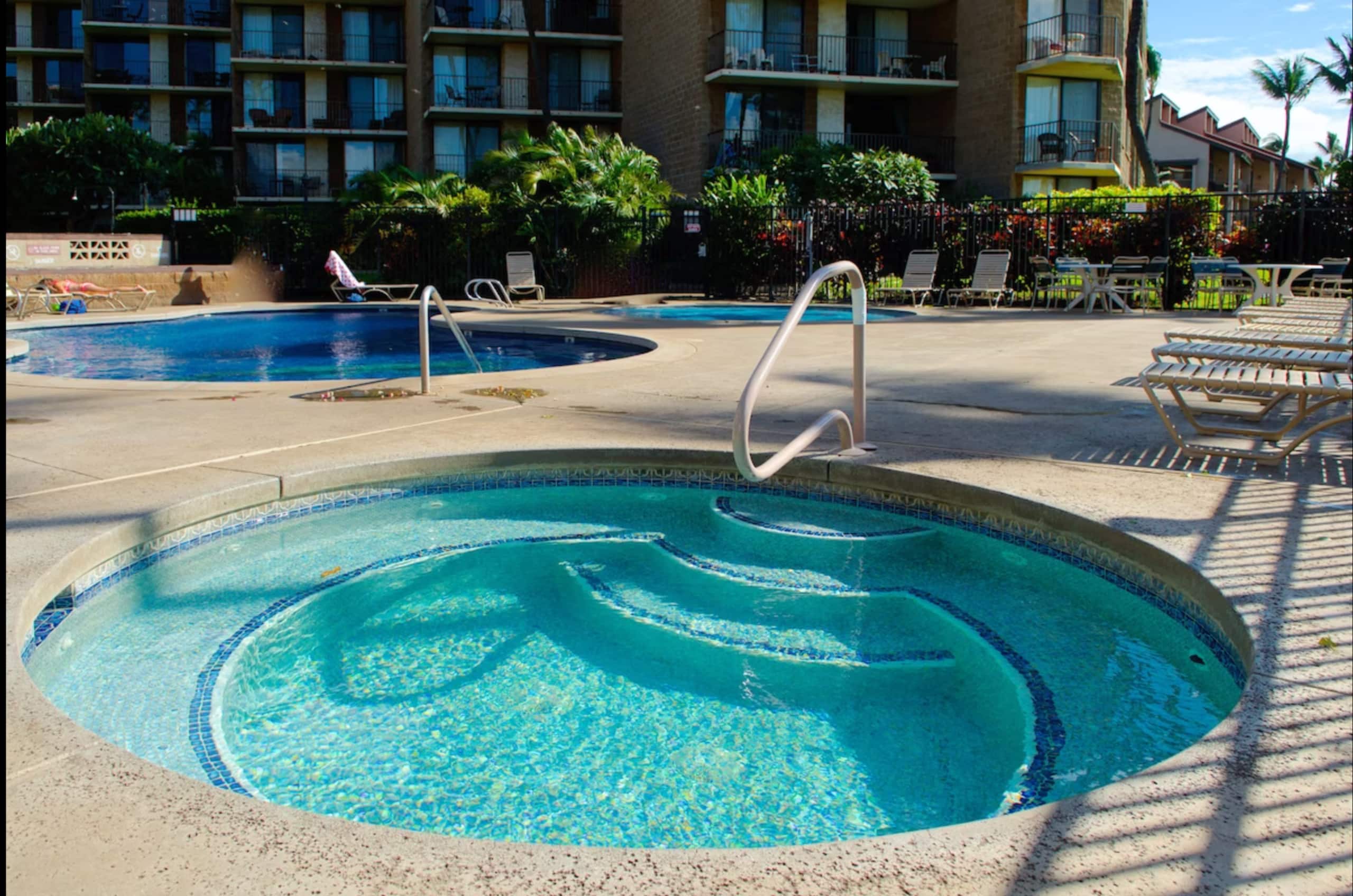 Stunning 2BD/2BA Oceanfront Condo - Image 29