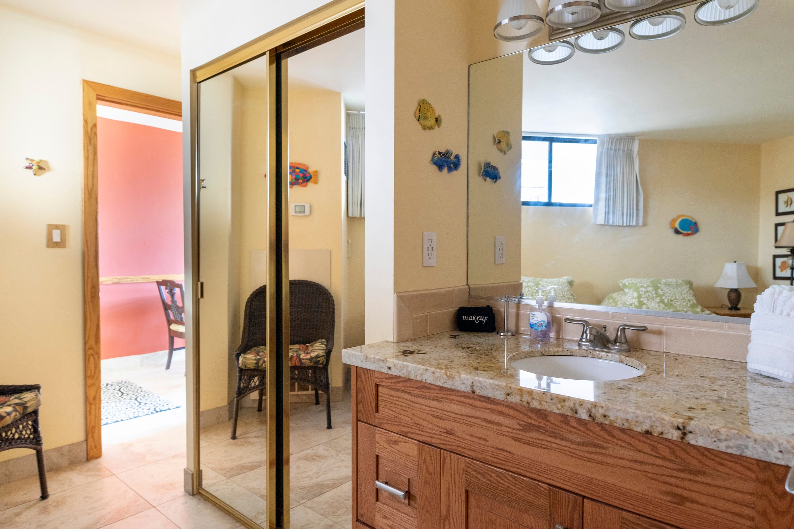 Stunning 2BD/2BA Oceanfront Condo - Image 25