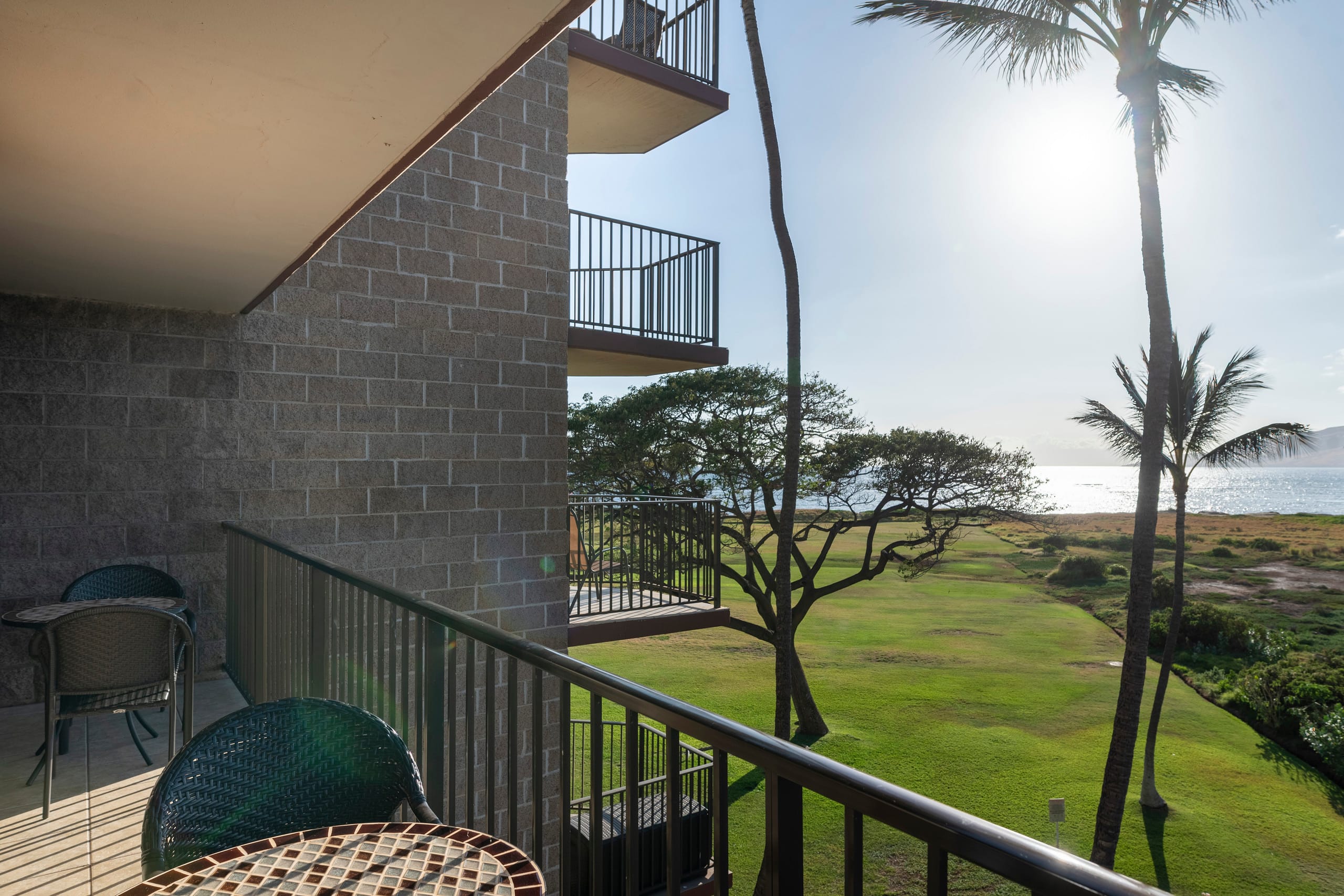 Stunning 2BD/2BA Oceanfront Condo - Image 31